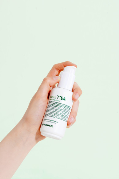 Успокаивающий крем с&nbsp;чайным деревом MEDIPEEL⁺ Dutch Tea&nbsp;Balancing Cream (70г) | Ecoplace