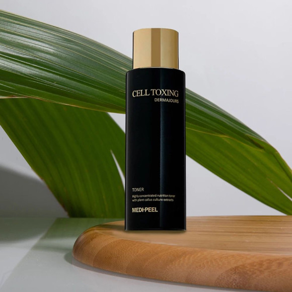 Восстанавливающий тонер со&nbsp;стволовыми клетками MEDIPEEL⁺ Cell Toxing Dermajours Toner (250мл) | Ecoplace