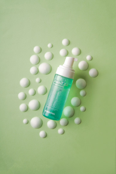 Мягкая пенка‑мусс с&nbsp;экстрактом чайного дерева MEDIPEEL⁺ Dutch Tea&nbsp;Bubble Cleanser (150мл) | Ecoplace