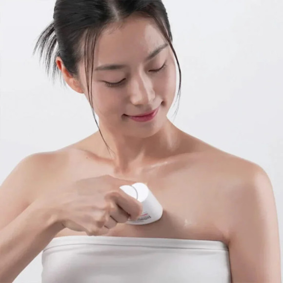 Омолаживающий стик для&nbsp;шеи и&nbsp;декольте MEDIPEEL⁺ Premium Collagen Naite Massage Stick 1.0 (55мл) | Ecoplace