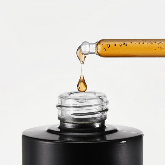 Ампульная сыворотка со&nbsp;стволовыми клетками MEDIPEEL⁺ Cell Toxing Dermajours Ampoule (100мл) | Ecoplace