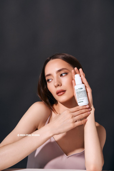 Успокаивающий крем с&nbsp;чайным деревом MEDIPEEL⁺ Dutch Tea&nbsp;Balancing Cream (70г) | Ecoplace