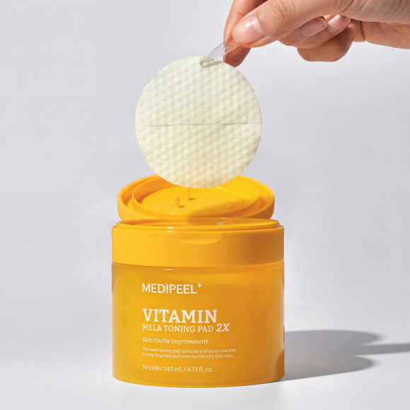 Витаминные ПЭДы для&nbsp;лица MEDIPEEL⁺ Vitamin Mela Toning Pad&nbsp;2Х (50шт) | Ecoplace