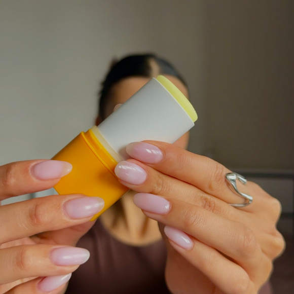 Солнцезащитный стик с&nbsp;комплексом витаминов MEDIPEEL⁺ Peptide 9 Vitanol Sun&nbsp;Stick PRO&nbsp;50+РА++++ (23г) | Ecoplace